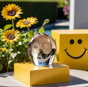 CRISTALLERIE ZWIESEL GLASS PAPERWEIGHT Smiley Face Feng Shui GERMANY VINTAGE - Picture 1 of 16