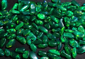 100 Pcs Lot AAA Natural Multi Flash Ethiopian Opal Rough Welo Fire Opal Stone - Picture 1 of 1