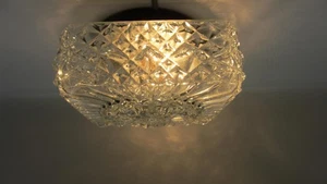 Lámpara de pared Prisma lámpara de techo vintage vidrio prensado montura de porcelana E27 años 70 - Imagen 1 de 14