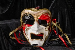 Halloween Mardi Gras Mask Very COOL Design & Well Made - Picture 1 of 2