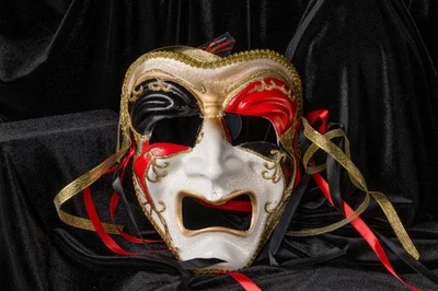 Halloween Mardi Gras Mask Very COOL Design & Well Made - Image 1 of 2