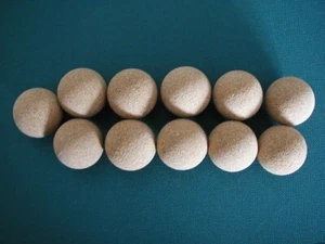 11 balles de baby foot en liege - Qualité Bonzini, fabrication française - Photo 1/1