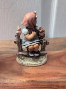 RARE Vintage 1999 Hummel # 1324 Hum 426/3/0 Pay Attention TMK-7 New In Box - Bild 1 von 4