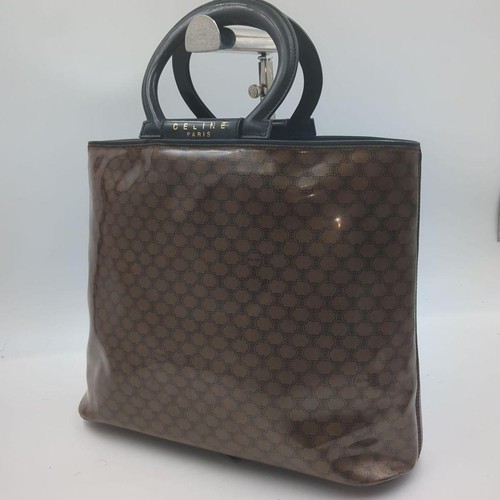 Borsa a mano CELINE Macadam marrone vinile smalto manico nero pelle rivestita PVC