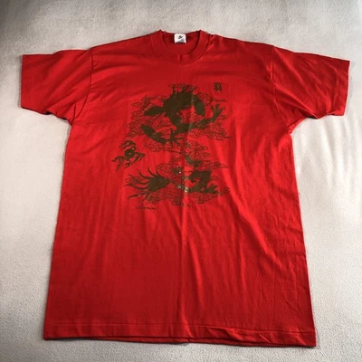 Camiseta Dragão Metálico Dourada Vintage Anos 90 Feita nos EUA Ponto Único Vermelha Masculina 2XL - Imagem 1 de 4