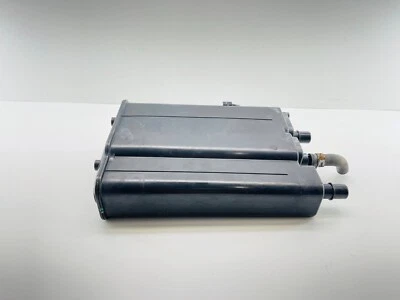 Bote de carbón para emisiones de vapor de combustible Toyota Prius 2010-2015 77740-47060 OEM Foto 1 de 4