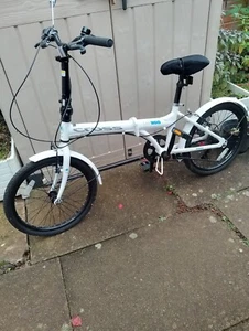 CHALLENGE HOLBORN 20 inch FOLDING BIKE. NEW AND UNUSED. - Picture 1 of 10