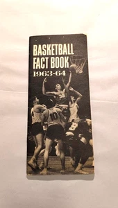 1963-64 BASKETBALL FACT BOOK POCKET GUIDE NCAA & NBA RARE VINTAGE - Picture 1 of 2