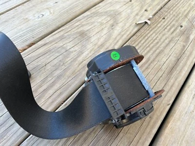 02-05 BMW 745Li E66 E65 OEM Rear RIGHT Seat Belt Retractor 7022406  OEM Foto 1 de 4