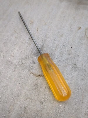 Xcelite R184 REGULAR Flat Straight BLADE SLOTTED SCREWDRIVER 1/8" X 4" USA  - Image 1 of 4