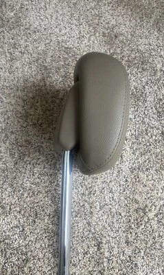 12 13 14 15 16 道奇 Grand Caravan Town & Country Active 前头枕皮革  — 第 1/4 张图片