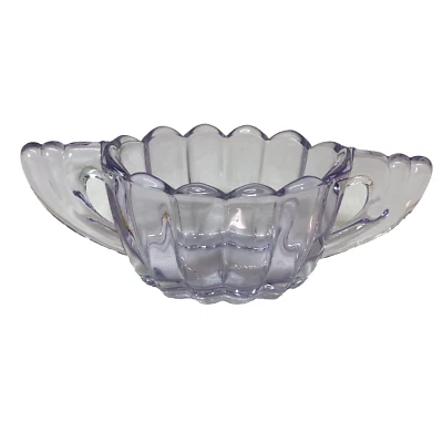 Azúcarero abierto de vidrio Heisey Art Deco acanalado violeta dos asas vintage Foto 1 de 4