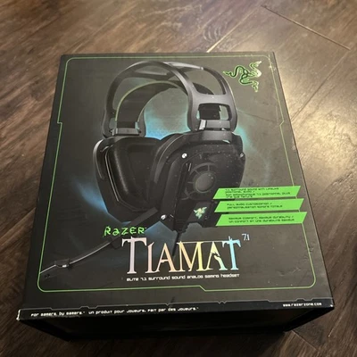 Nuevo En Caja Sin Abrir Razor Tiamat Auriculares con Micrófono Negro Foto 1 de 4