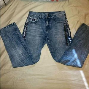 Anytown U.S.A. Born Fly Classic Stone Wash Blue Denim Jeans Boys size 18 - Picture 1 of 7