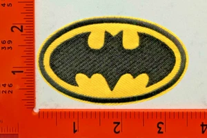 Batman Logo Patch gestickt Bügelbild Aufnähen Superheld Emblem Abzeichen - Bild 1 von 1