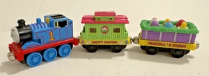 Metal 2002 Thomas Easter Train Set of 3 - Picture 1 of 6