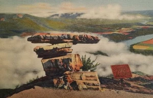 Lookout Mountain TN, Umbrella Rock Above Clouds, Tennessee Linen Postcard PR - Bild 1 von 3