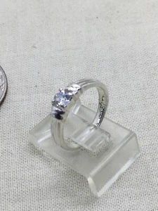 Sterling Silver SZ 4 VTG Crystal Ring 2.1g (13-7) - Picture 1 of 2