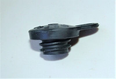 Honda EXPRESS AERO NA50 NB50 NC50 NH125 NH80 NN50 NU50 NX50 Oil Tank Cap - Image 1 of 3