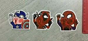 LOTTO 3 adesivi MARVEL SPIDER-MAN  CAP  DEADPOOL - Imagen 1 de 1