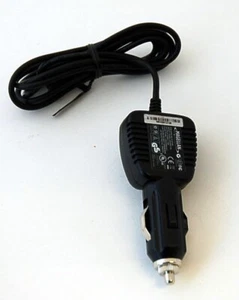 Official Magellan GPS USB Car Charger RoadMate 1340 1400 1412 1415 1420 1425 - Picture 1 of 3