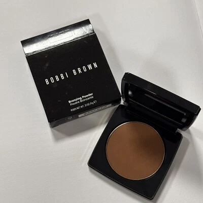 Bobbi Brown Bronzing Powder 9g Golden Deep New - Image 1 of 4