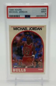 1989-90 NBA Hoops MICHAEL JORDAN Base Set PSA 9 Mint #200 Chicago Bulls 48406634 - Picture 1 of 4