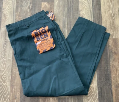 Calça de trabalho verde Big Ben by WRANGLER tamanho W50 L30 fabricada nos EUA - Imagem 1 de 4
