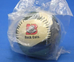 Nuovo Britain Rock Cats Souvenir MiLB Baseball SGA Rock WCCC 106.9 US ARMY defunto - Foto 1 di 7