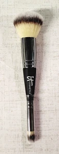 It Cosmetics HEAVENLY LUXE COMPLEXION PERFECTION BRUSH #7 Dual Foundation NEW - Picture 1 of 1