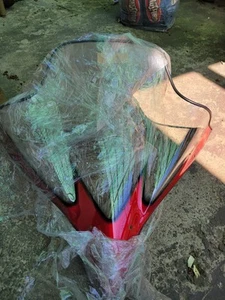 Yamaha Apex/Attack New OEM Windshield 8HG-K7210-10-00 & 8HGK72101000 - Picture 1 of 2