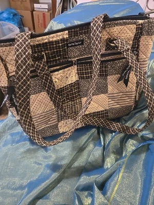 Bolsa/sacola Bella Taylor acolchoada patchwork fazenda marrom  - Imagem 1 de 4