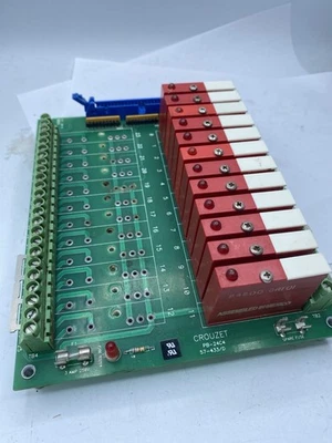 PLACA RELÉ CROUZET PB-24C4-292 57-433/E con módulo 12 Crouzet C40DC 84116410 Foto 1 de 4