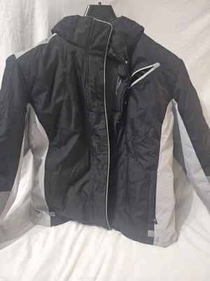 Una Chaqueta Muy Cálida Para Hombre XL Negra Cremallera Completa Manga Larga Forrada de Vellón Funciona Pequeña Foto 1 de 4
