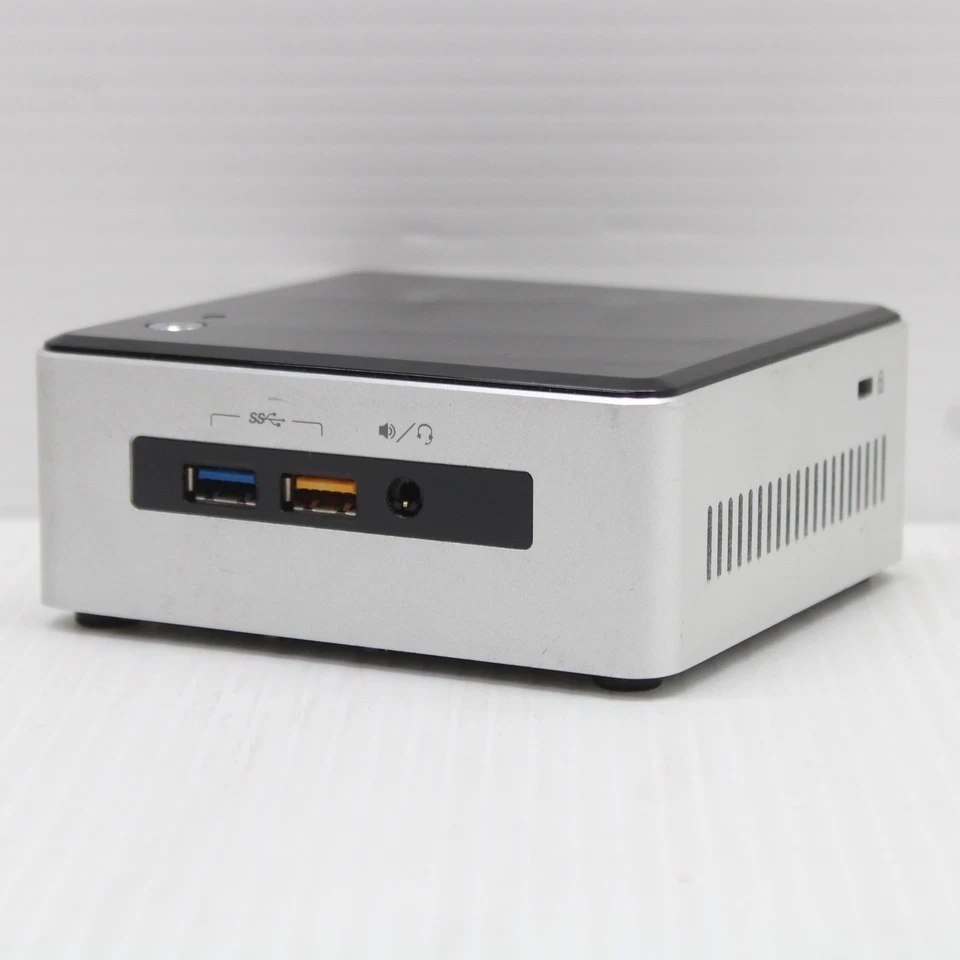 Intel NUC NUC5i7RYH Mini PC Intel i7 5557u 8GB RAM 250GB SSD WiFi Windows 11 Pro - Image 1 of 4