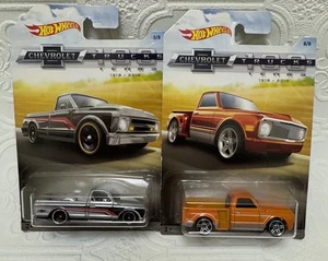 Camionetas Chevrolet Hot Wheels 100 años de juguete coleccionable fundido a presión NUEVO *LOTE de 2* - Imagen 1 de 6