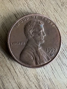 1992 D Close Am Lincoln Penny Variety Cent Denver Mint Coin - Picture 1 of 2