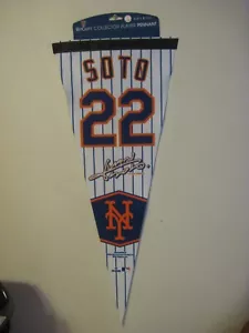NEW YORK METS #22 JUAN SOTO PIN STRIPE TRIANGLE FELT WALL PENNANT 12" X 30" MLB - Picture 1 of 1