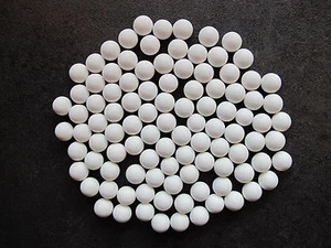 100 Keramikkugeln Mahlkugeln 10mm z.B. für Schleuder, Zwille, Flitsche - Bild 1 von 1