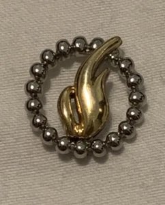 Avon Circle of Hope Breast Cancer Flame Lapel Pin Gold & Silver Tone - Bild 1 von 3