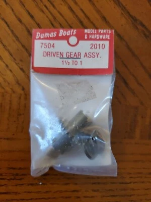 Vintage Dumas Boats 7504 2010 DRIVEN GEAR ASSEMBLY 1 1/2 TO 1  -NEW- - Image 1 of 2