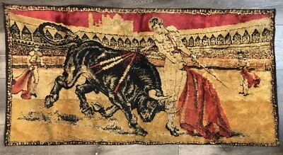"Alfombra colgante de pared tapiz tauro lucha toros Matador 39"" X 20 vintage roja negra dorada" Foto 1 de 4