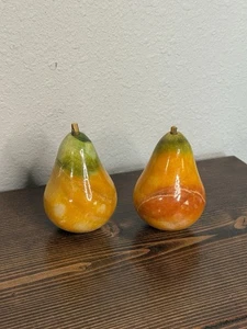 Vintage Italian Alabaster Onyx Carved Fruit Set Of Pears Beautiful Ornate - Picture 1 of 5