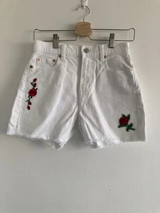 Gap Women's White Cotton Shorts Size S - Picture 1 of 7