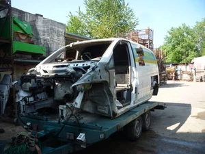 MERCEDES-VITO-MOTOR-ACHSEN-SITZ-TRENNWAND-LENKUNG-BLECHTeile -usw-andere Teile - Bild 1 von 24