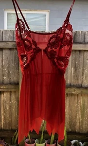 Floral Lace Intimate CoverUp Adjustable Straps Hook Closure Red Woman’s NWOT SM - Picture 1 of 12