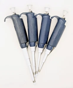 Juego de pipetas universales Rainin | 10μl, 100μl, 200μl, 1000μl | Limpio + Calibrado - Imagen 1 de 10