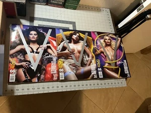 V Magazine, Fall Preview 2010 #66, 3 Different Covers, Sexy Body Issue, Pinup - Foto 1 di 24