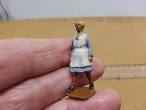 Britains anteguerra pressofuso bambino giovane donna - Foto 1 di 5