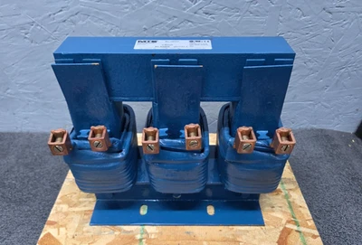 3-фазный реактор MTE CORPORATION RL-08002, 80 А, 690 В макс. - Изображение 1 из 4